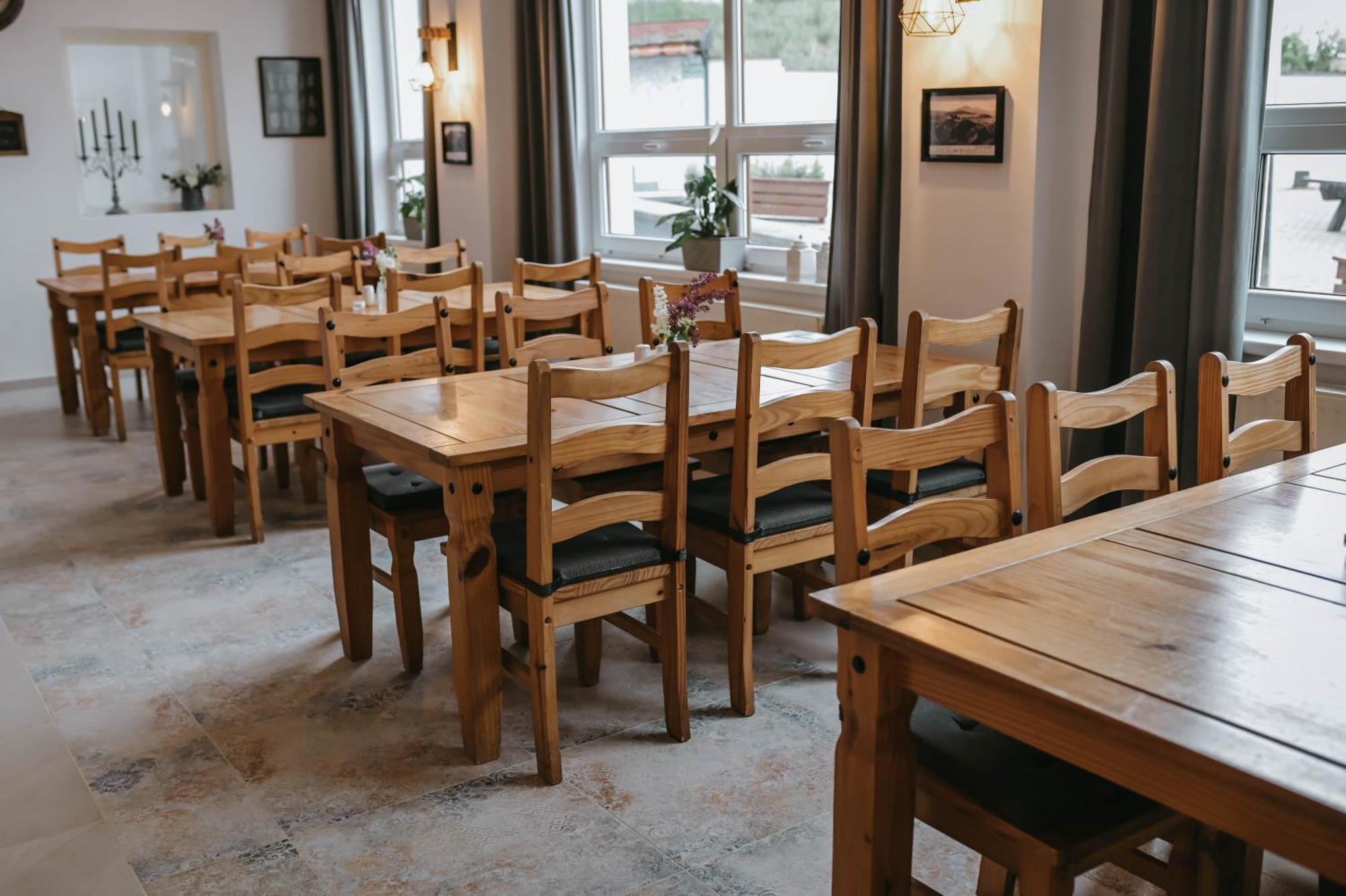Ústí nad Labem Restaurace A Penzion U Svate Barbory מראה חיצוני תמונה